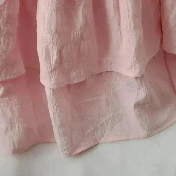 Pink ruffled dress - Picture 4 of 5